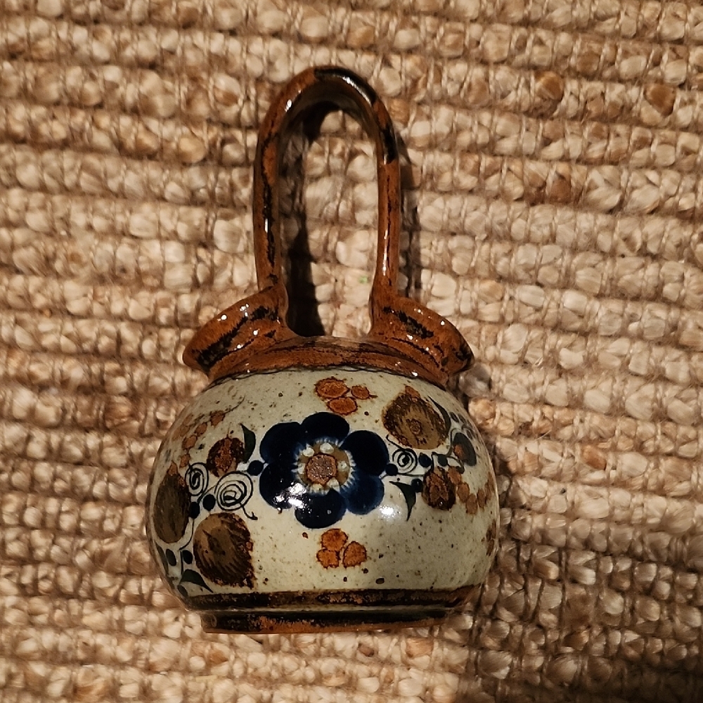 Vintage TONALA MEXICAN POTTERY Double Spout Vase